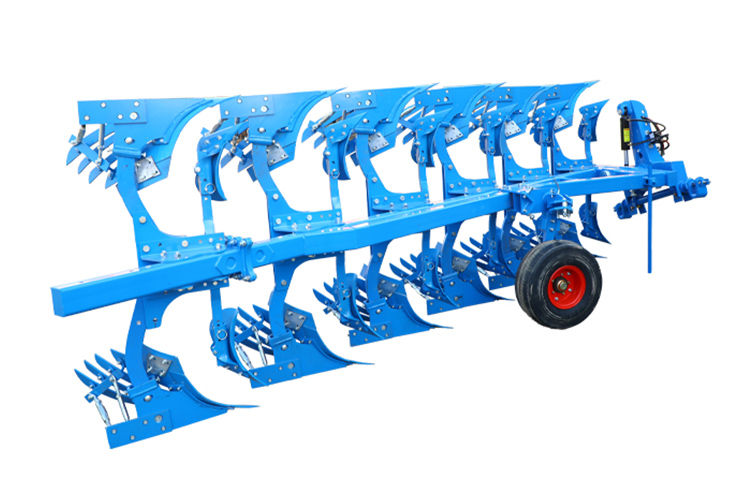 Tractoraandrijving hydraulisch draaien voorste ploeg ploeg